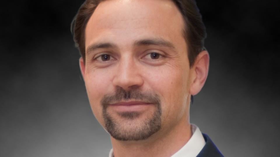 Maximilian Anderl, UBS AM 